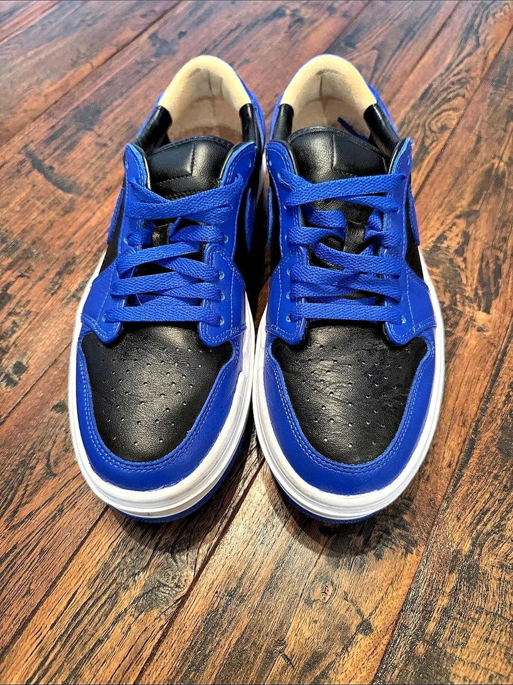 Nike Blue & Black Sneakers